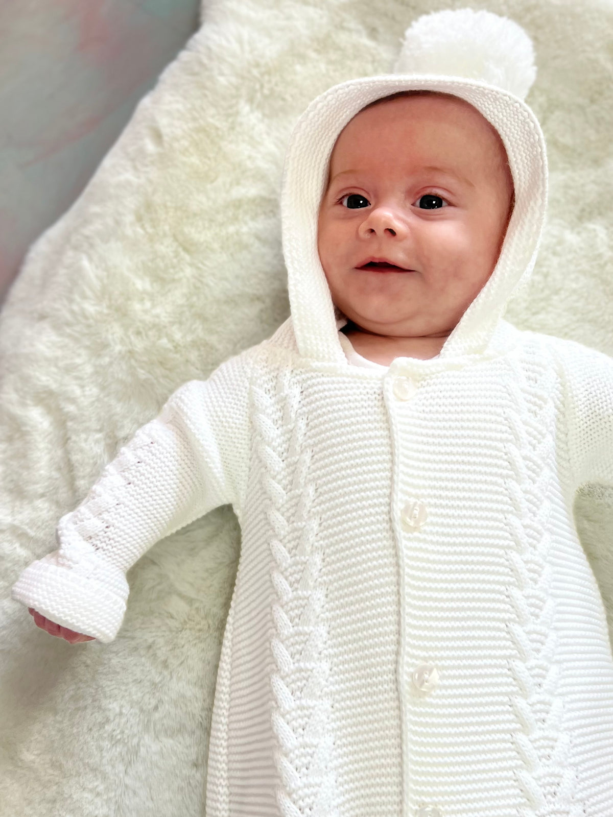 Dandelion white knitted pramsuit